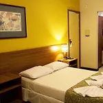 Happy Hotel Girassol